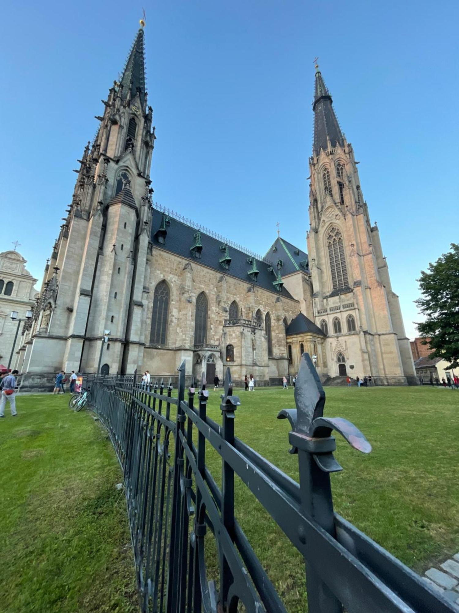 Kovarik Apartments I Olomouc Ngoại thất bức ảnh